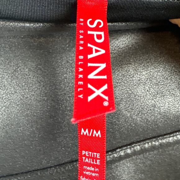 Spanx Women's Black Faux Leather Shaping Leggings Size MP Edgy Fall Winter Style - Picture 9 of 9